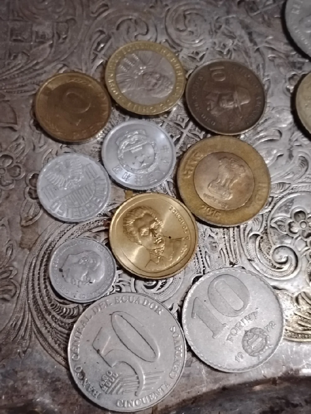 Mixed Foreign Coin Collection on Decorative Metal Tray - Picture 3 of 4